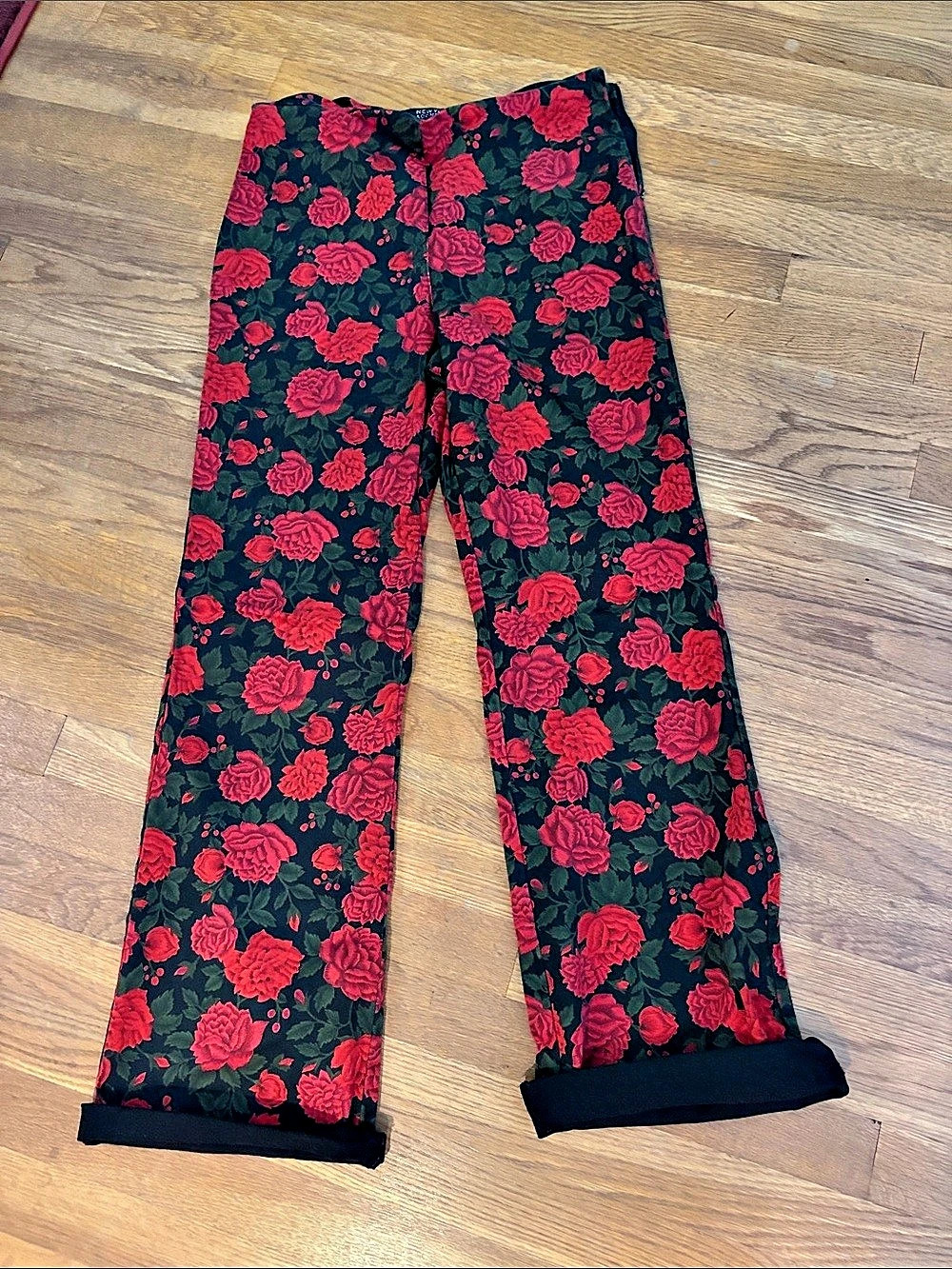 New York & Company Red Rose Flare Pants in Black & Red Size 12